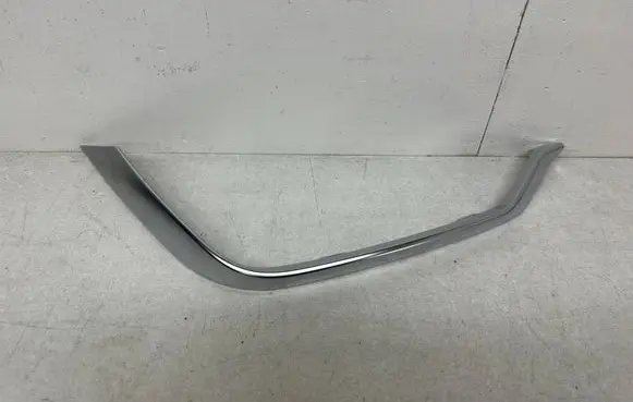 Audi A5 Rear bumper trim bar molding 8W6853556