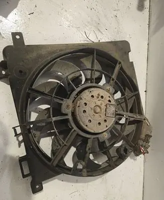 Opel Zafira B Electric radiator cooling fan 0130303304 24467444