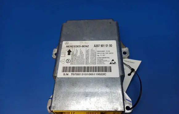 Mercedes-Benz E C207 W207 Airbag control unit/module A2079010100 5WK43967