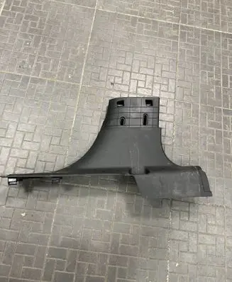 Jeep Cherokee (B) pillar trim (bottom) P1UD02DX9AC P1UD02DX9A