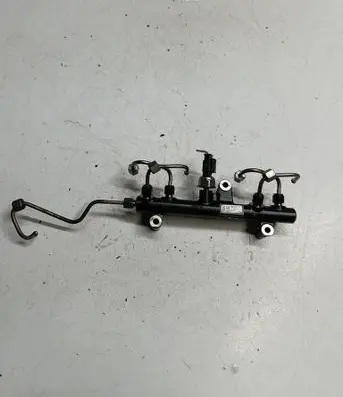 Citroen DS5 Fuel main line pipe 9681909680 9663305480