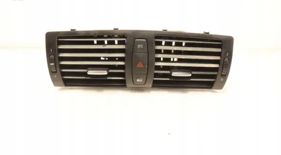 BMW 1 E81 E87 Dashboard air vent grill cover trim 7059189-12