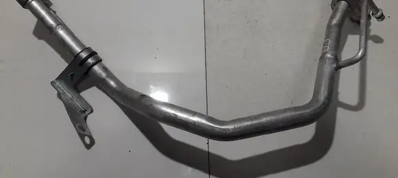 Nissan Note (E12) Air conditioning (A/C) pipe/hose 924463vu0a
