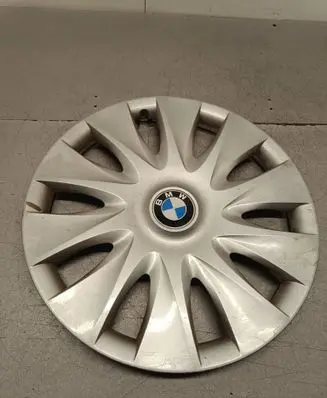 BMW 3 E90 E91 R17 wheel hub/cap/trim 17812610