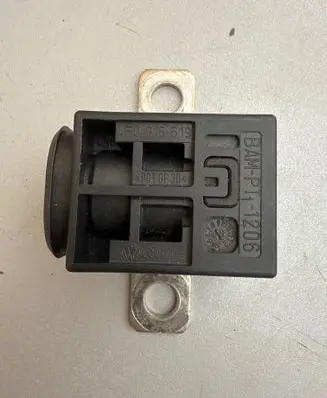Audi Q7 4L Battery relay fuse 4F0915519