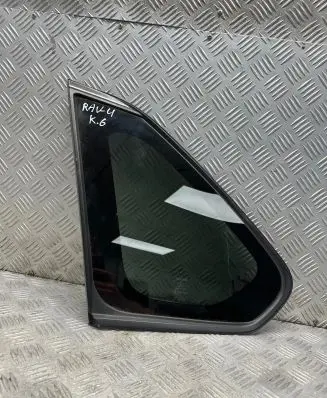 Toyota RAV 4 (XA50) Rear side window 43R005844 NSGM31Q8