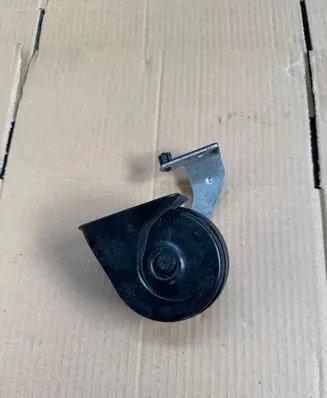 Volvo XC90 Horn signal 32328569