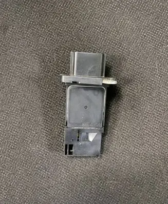 Nissan Qashqai Mass air flow meter AFH70M38 226807S000