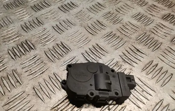 Mercedes-Benz S W221 Intake manifold valve actuator/motor A2218200042 2219066900