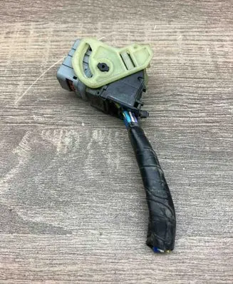 Audi A6 S6 C4 4A Plug wire 032316700662 017196762