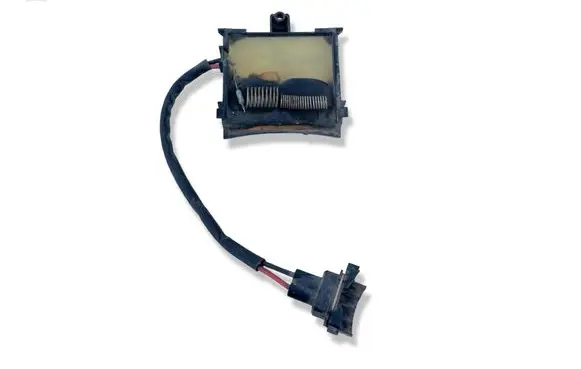 Opel Vectra C Coolant fan relay 1379151