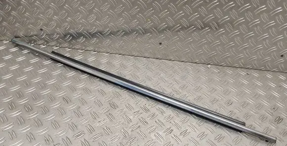 Toyota Auris E180 Rear door glass trim molding 
