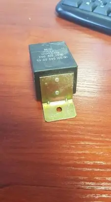 Mercedes-Benz Vito Viano W638 Other relay 0015402045