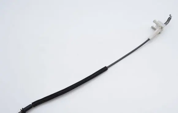 Ford Maverick Rear door cable line E11079B01