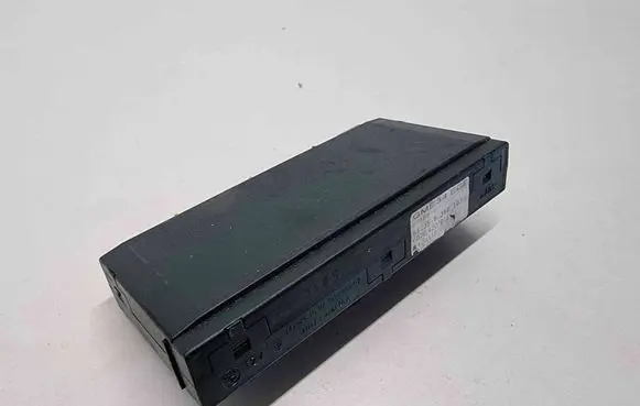 BMW 5 E34 Comfort/convenience module 61358360103 607042001E