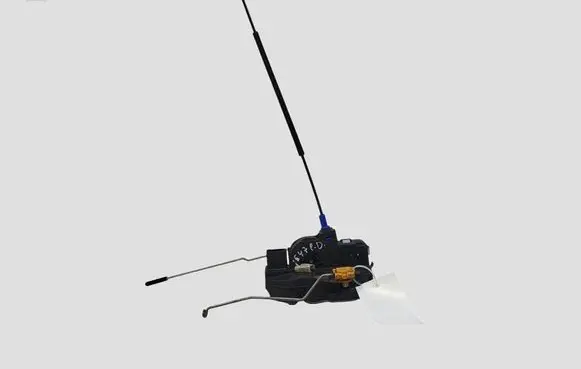 Opel Astra J Front door lock 13579515 A081876