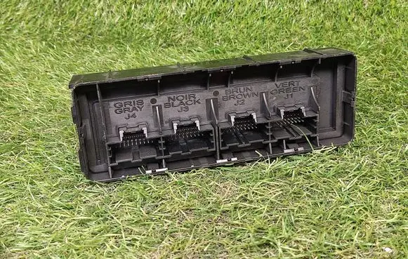 Chevrolet Orlando Climate control unit 13505749