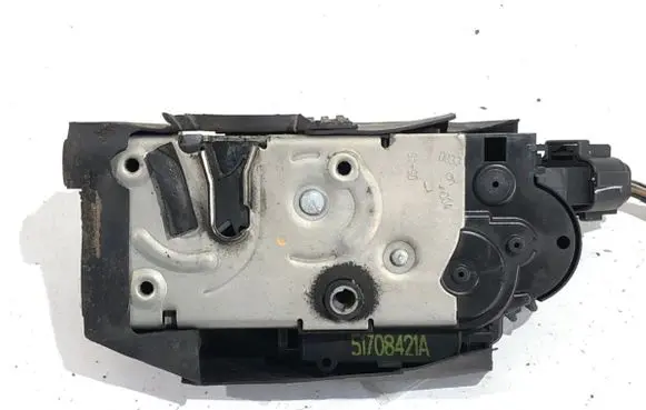 Fiat Croma Front door lock 51708421A