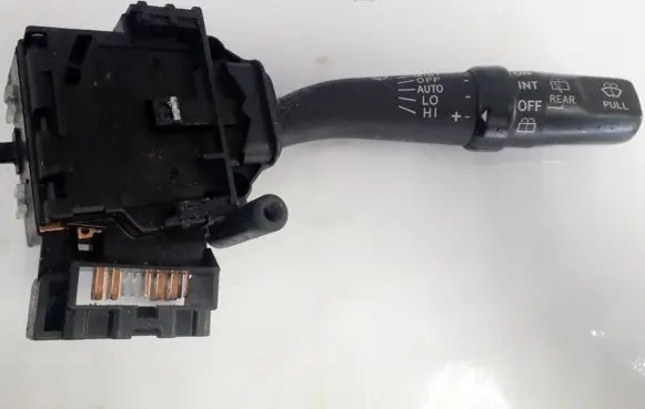 Toyota Corolla Verso AR10 Wiper control stalk 8465205170 173821