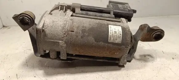 Mercedes-Benz E W213 Air suspension compressor A2133200004