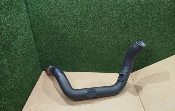 Renault Master III Intercooler hose/pipe 8200730576B 8200730589