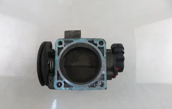 Volvo S40, V40 Throttle body valve AJ0010421
