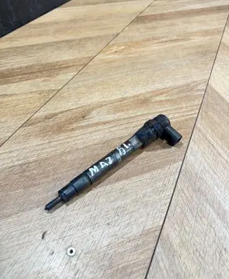 Mercedes-Benz E W211 Fuel injector A6480700187