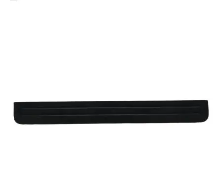 Front sill trim cover