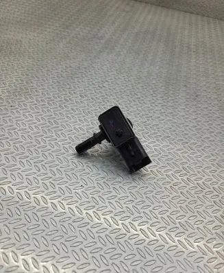 Peugeot 308 Vacuum valve 9810806380