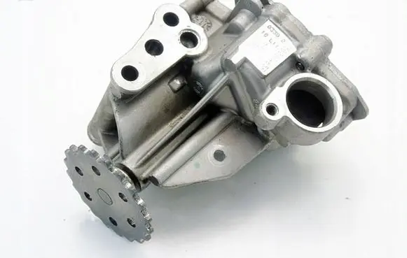 Opel Vivaro Oil pump 150007465R