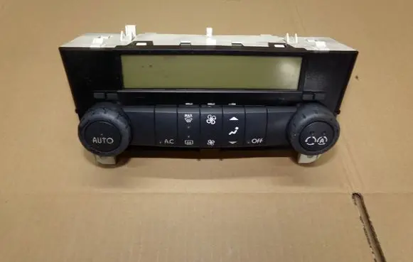 Renault Laguna II Climate control unit 8200575240