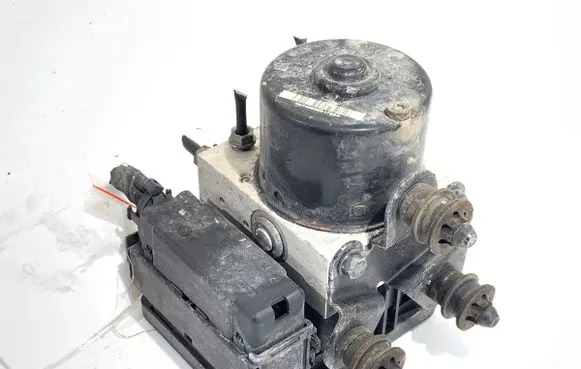 Volkswagen Golf V ABS Pump 1K0614517AE