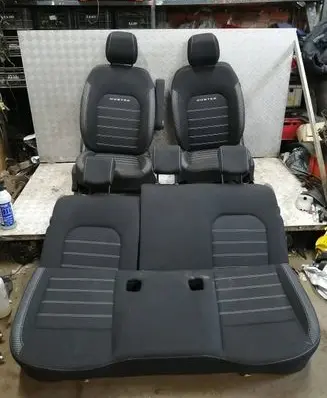 Dacia Duster II Seat set 