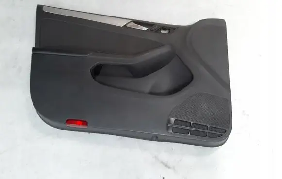 Volkswagen Jetta VI Front door card panel trim 5C7867011H