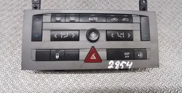 Peugeot 407 Climate control unit 96573322YW