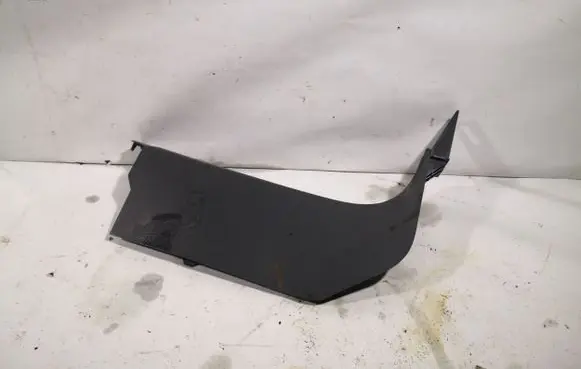 Volkswagen Touareg I Foot area side trim 7L0863484