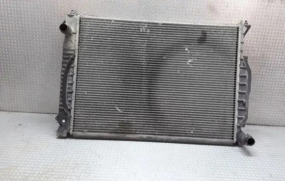 Coolant radiator