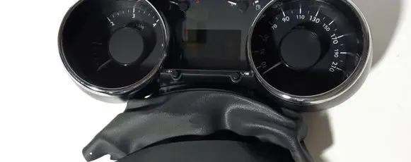 Peugeot 5008 Speedometer (instrument cluster) 9676614680 69189270U 9674982480