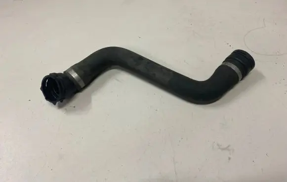 BMW 5 F10 F11 Engine coolant pipe/hose 7809821 126784837