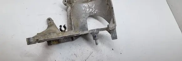 Citroen Berlingo Fuel filter bracket/mount holder 9672309580