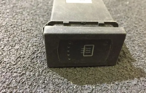 Volkswagen PASSAT B5 Windscreen/window heater switch 3B0959621B