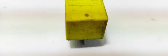 Renault Laguna I Other relay 7700844253