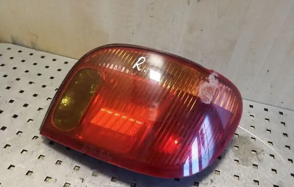 Toyota Yaris Rear/tail lights