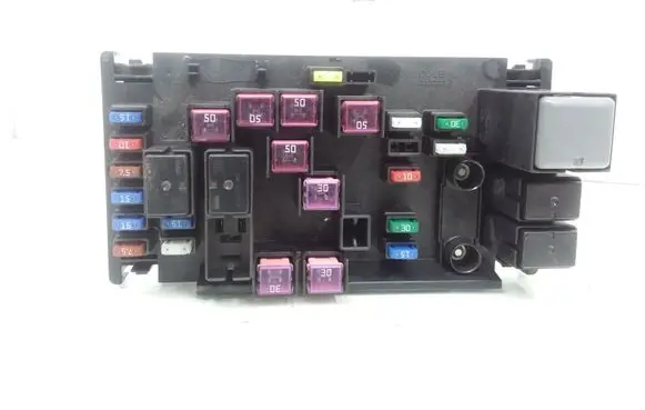 Subaru Forester SH Fuse module 82241SC020
