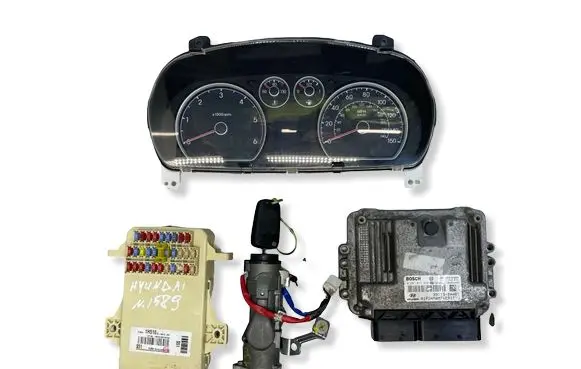 Hyundai i30 Engine ECU kit and lock set 0281017434 391132A461 1039S41599
