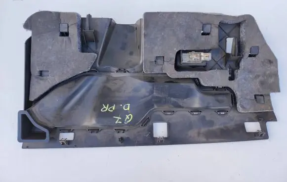 Audi Q7 4L Dashboard lower bottom trim panel 4L1815174 0010111865220