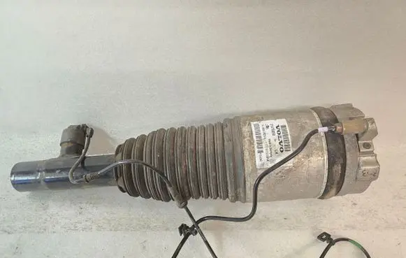 Volvo XC90 Front shock absorber/damper 31476850