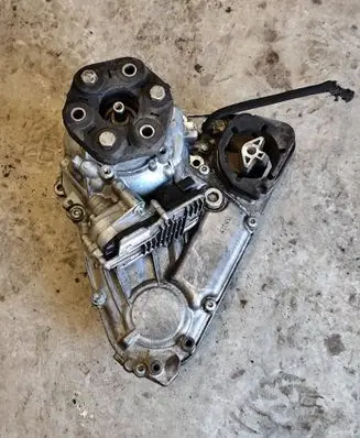 BMW X5 F15 Gearbox transfer box case 8643151 27108643151 8643153