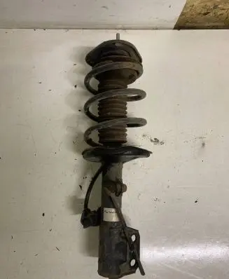 Toyota Corolla Verso AR10 Front shock absorber/damper