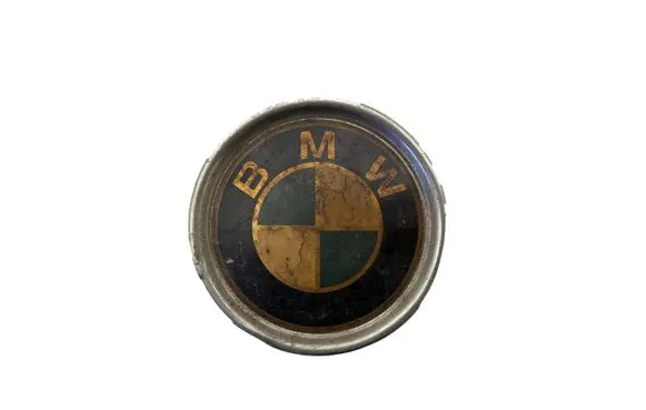 BMW 5 E28 Original wheel cap